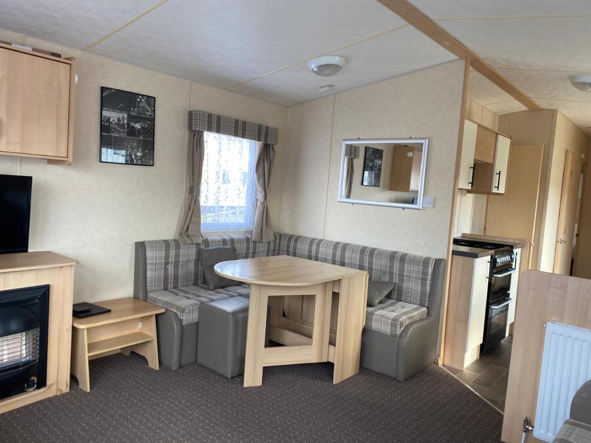 3 Bedroom 8 Berth Standard Basic Caravans With Hot Tub,Mountain Bikes Tattershall Εξωτερικό φωτογραφία